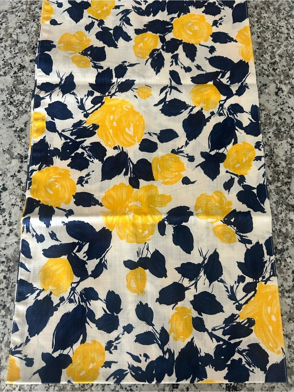 Kate Spade Garden Rose Table Cloth